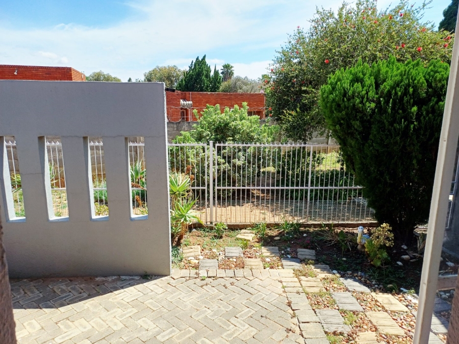 3 Bedroom Property for Sale in Langenhovenpark Free State